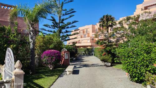 Apartamento Salobre�a - Primera L�nea de Playa Junto Al Paseo Mar�timo