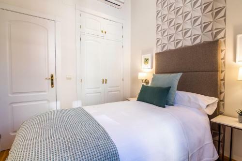 Tuguest Reyes Cat�licos Apartment