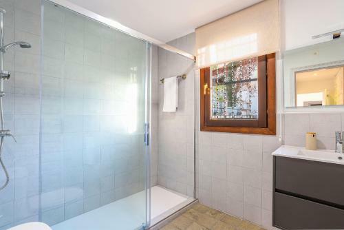 Genteel Home Carmen Del Cipr�s