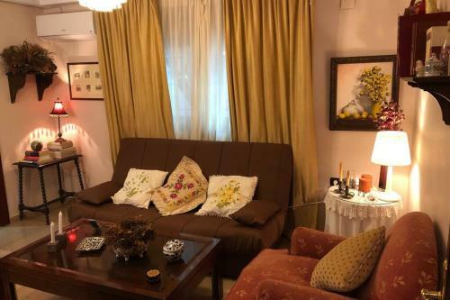 Casa Con Jard�n Granada, F�cil Aparcamiento Calle