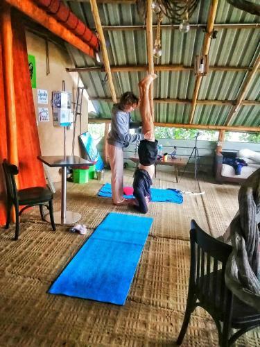 Noname Hostel And Cafe