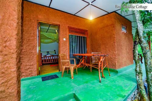 Bird Paradise Cottage