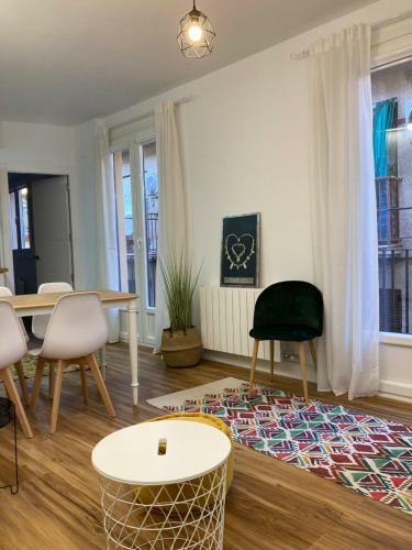Precioso Apartamento En El Centro De Granada,ideal