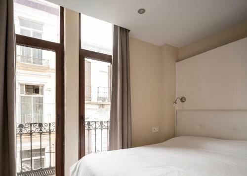 Apartamentos �ptima Mesones Parking