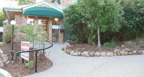 Aparthotel Toowong Villas