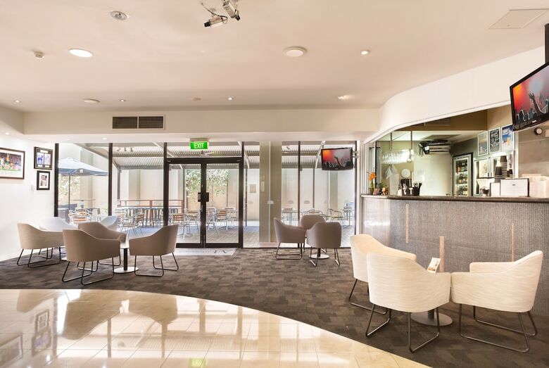 Riverside Hotel South Bank