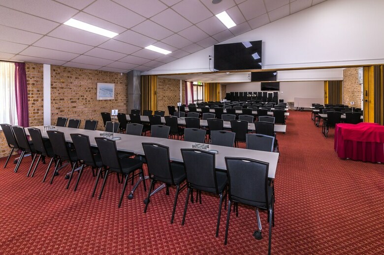 Hotel Wollongong Surf Leisure Resort