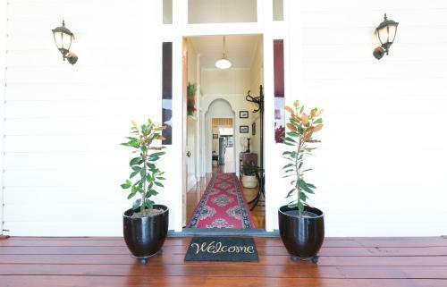 Kirkland House Bed & Breakfast
