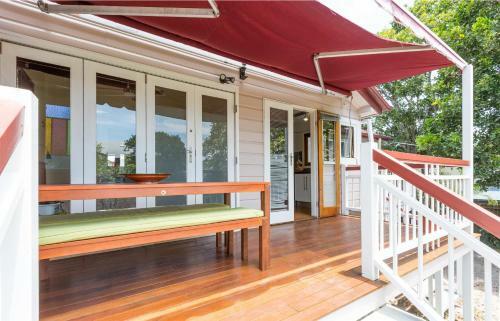 Kirkland House Bed & Breakfast