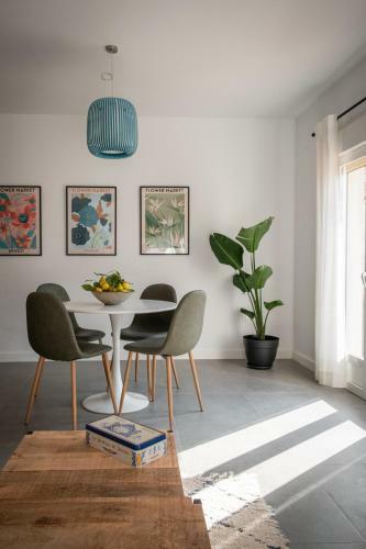 Apartamento Ni�os Luchando