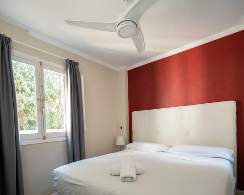 Apartamentos �ptima Palacete De La Alhambra Parking