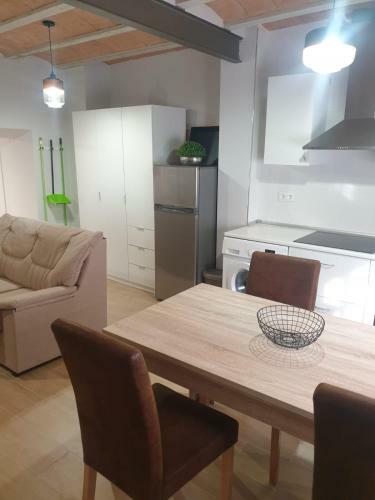 Precioso Apartamento En El Centro De Hell�n Con Wifi