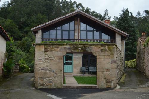 La Casa De Piedra