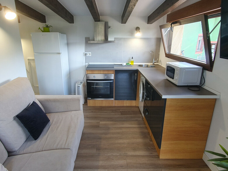 Apartamentos Via Street 3000