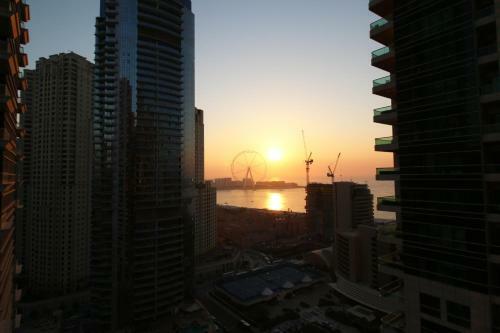 Apartamento R&h-3br, Marina, Stunning Sea Views