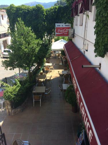 Hostal Pensi�n Restaurante El Cruce De Hornos