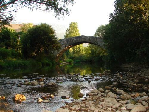 Apartamentos Lazkano I Y II