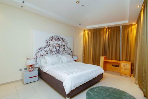 Apartamento R&h- 1br, Marina, Spacious, Beach, Biz-ready