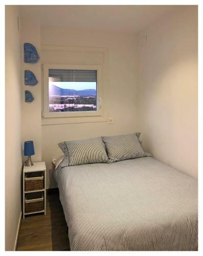 Apartamento Con Terraza, Vistas Playa Y Monta�a