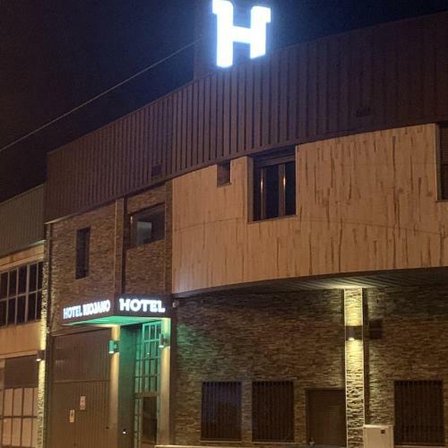 Hotel Riojano