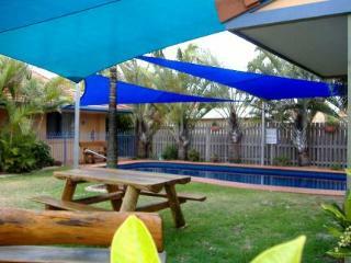 Yamba Twin Pines Motel