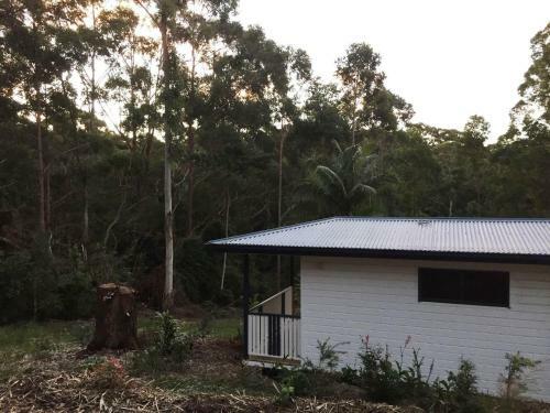 Mapleton Cabins & Caravan Park