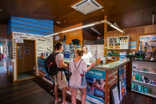 Albergue Colonial Village & Tours