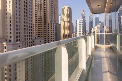 Apartamento Continental Tower, Dubai Marina - Luton Vacation Homes