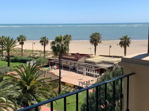 Apartamento Mirando Al Mar. Primera Linea De Playa