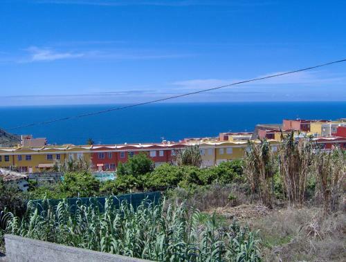 Apartamento Rustic Holiday Home With Balcony And Sea View