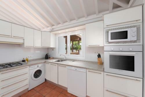 Apartamento Superior G: Private Pool & Concierge