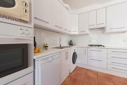 Apartamento Superior C: Private Pool & Concierge