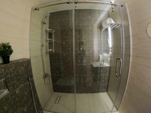 Luxury Apartment In Damac Towers