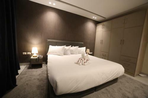 ???? ????? ?????? Sahara Gulf Hotel Apartments