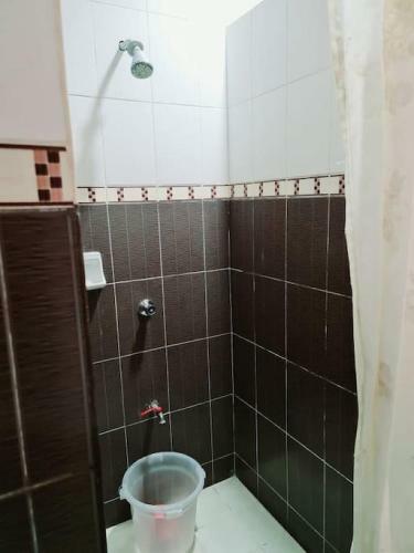 Villa Spacious Spanish-style Resort In Pansol Laguna