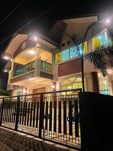 Villa Morning Breeze By Lmu Resorts Laguna
