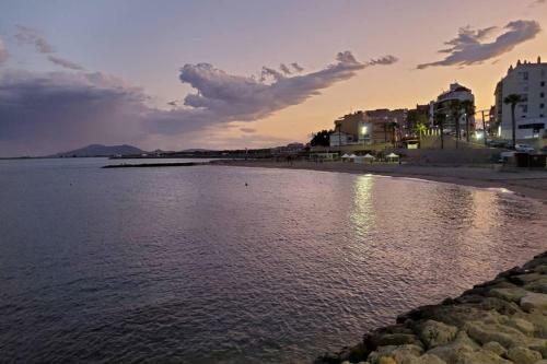 Apartamento Junto Al Mar - Apartment By The Sea