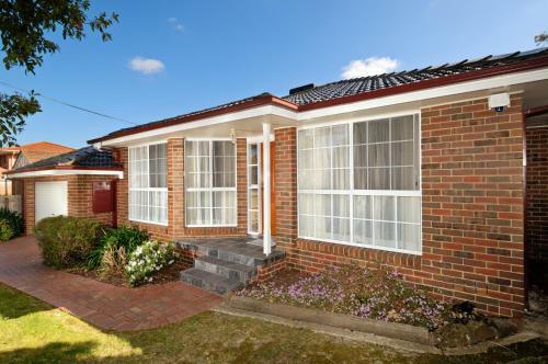 Villa Waverley Corporate Townhouses