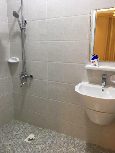 Two Bedroom Luxury Apartment Al-khoud