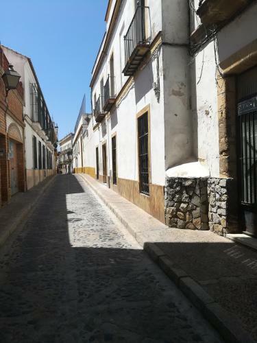 Apartamento Casa Valientes A - Free Private Parking, Wifi & AC