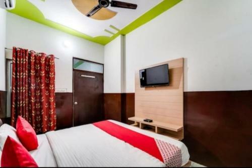 Oyo 85500 Hotel Highway Super King