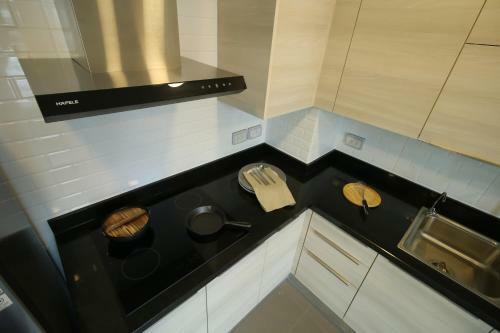 Apartamento Glory Sukhumvit -asoke- Prompong- Bts- Mrt