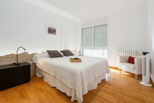Hauzify I Apartament Lla�