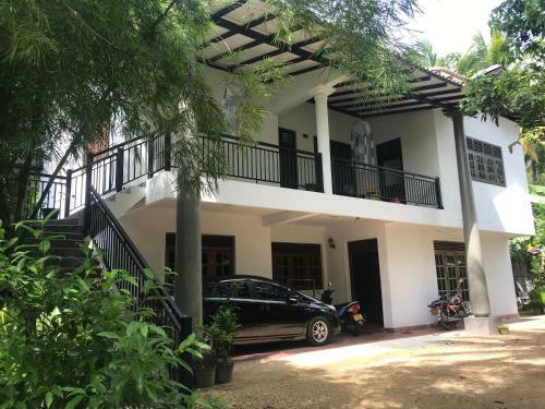 Bed & Breakfast Sky White Villa