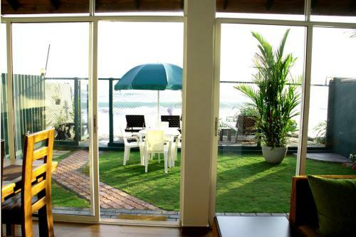 The Bungalow Randiya