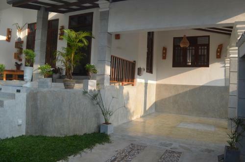 Hostal Calm Side Villa