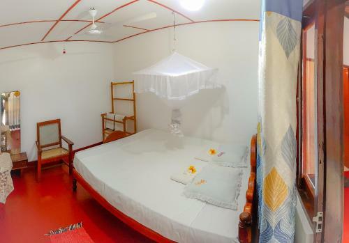 Hikkaduwa Backyard Beach Homestay