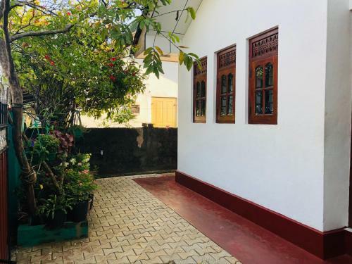 Hikkaduwa Backyard Beach Homestay