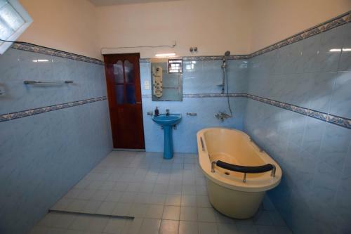 Bella Villa & Hostel