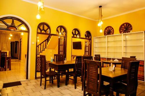 Hostal New Thenu Rest